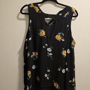 Torrid Tank Black Floral Print Daisy Rose Keyhole Tie Back Neck Sz 0